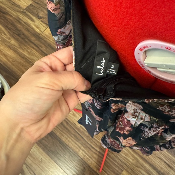 Lulu’s Floral Long Sleeve Dress NWT - Picture 3 of 4